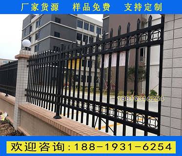 佛山鐵藝圍墻護欄工廠 校園防爬圍墻欄桿價格與北京鐵藝應用分析